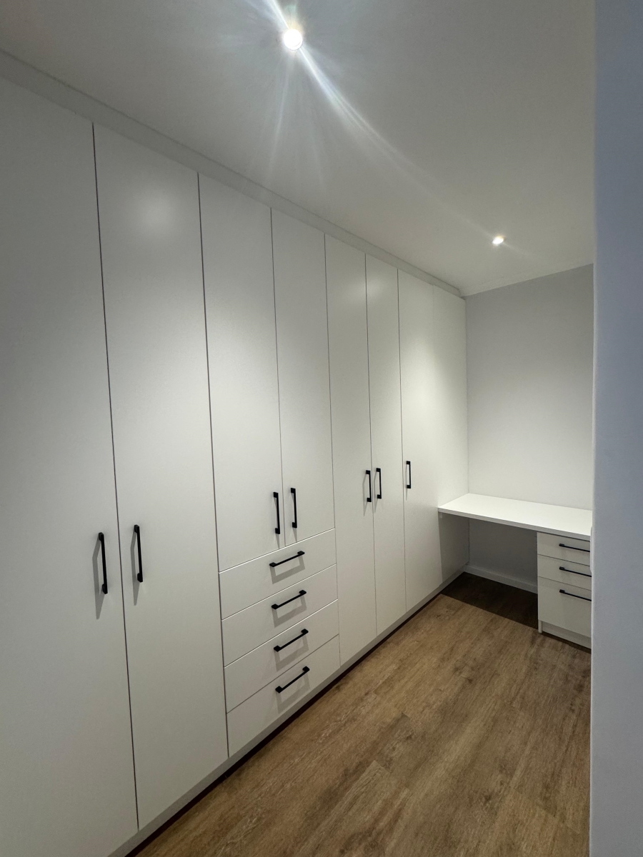 3 Bedroom Property for Sale in Sandown Western Cape